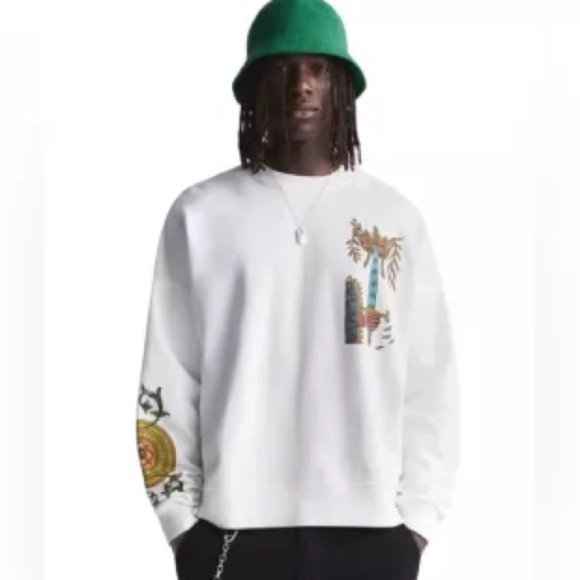 Zara White Sweatshirt with Colorful Graphic - Picture 2 of 4
